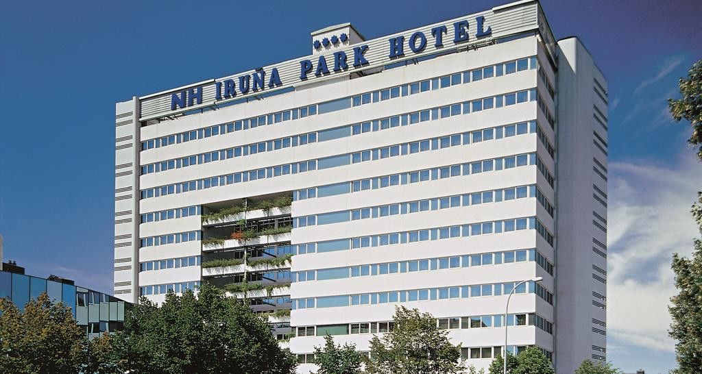 Nh Pamplona Iruna Park Экстерьер фото